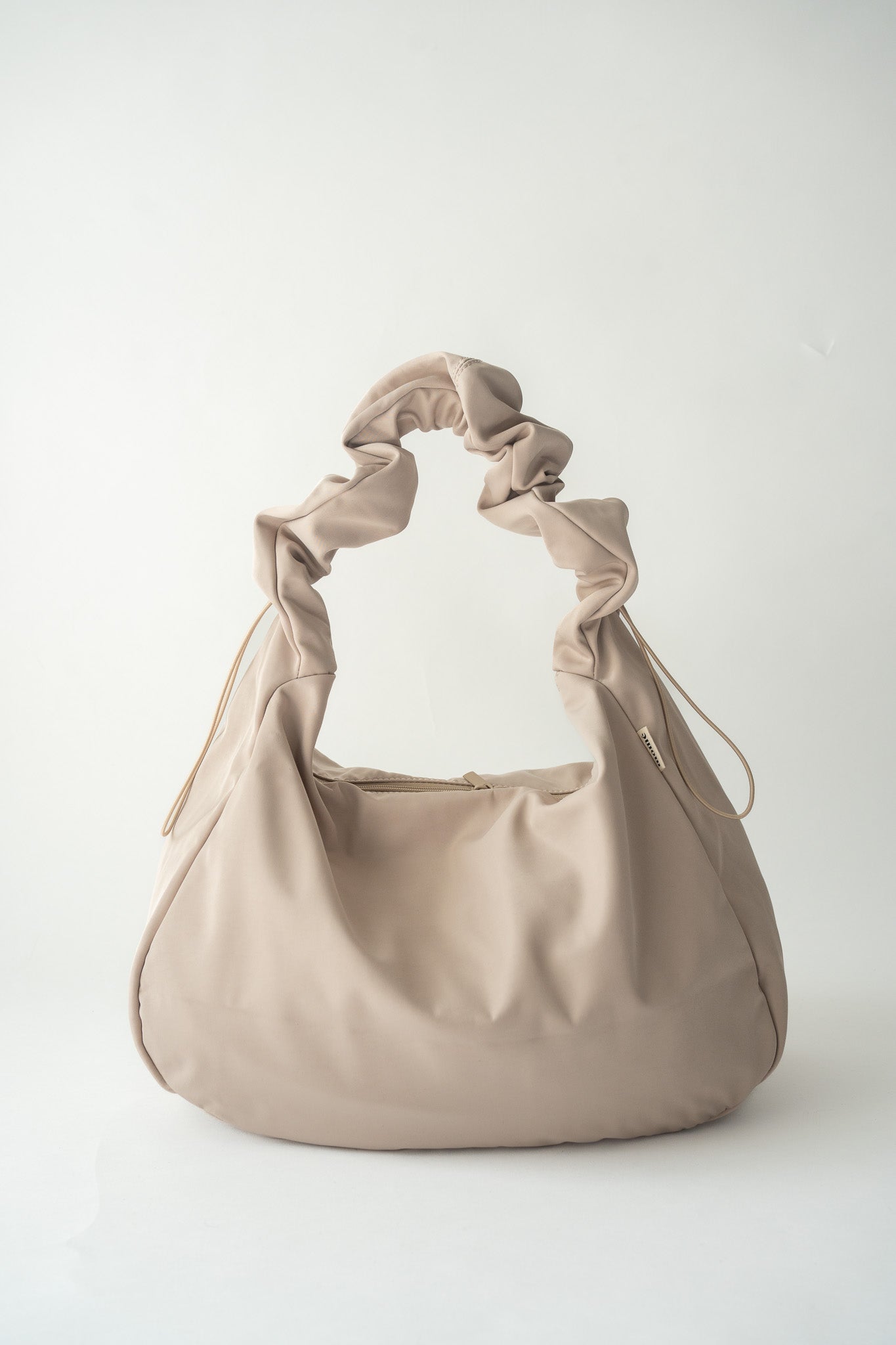 momé arc - almond - momé