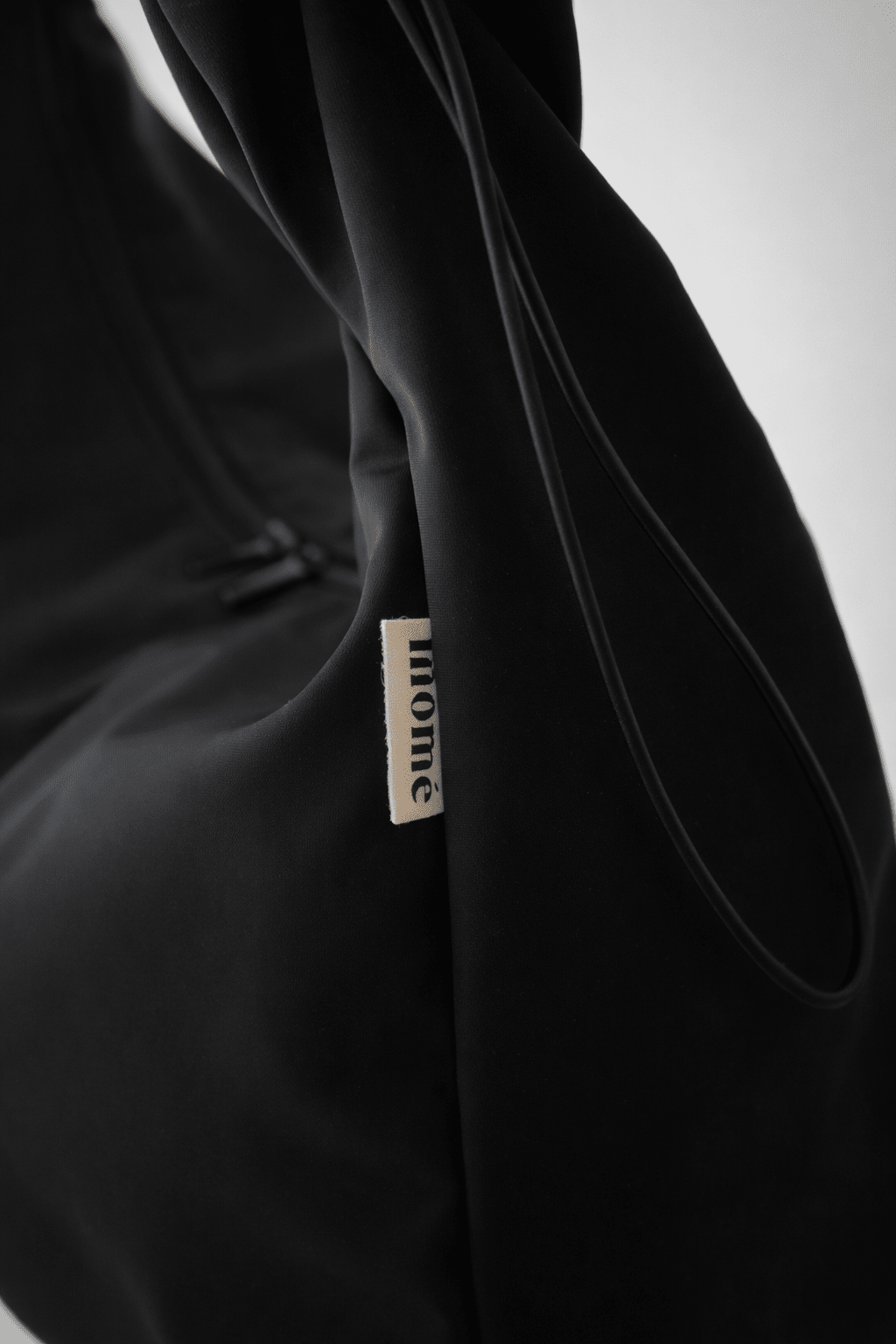 momé arc - onyx - momé