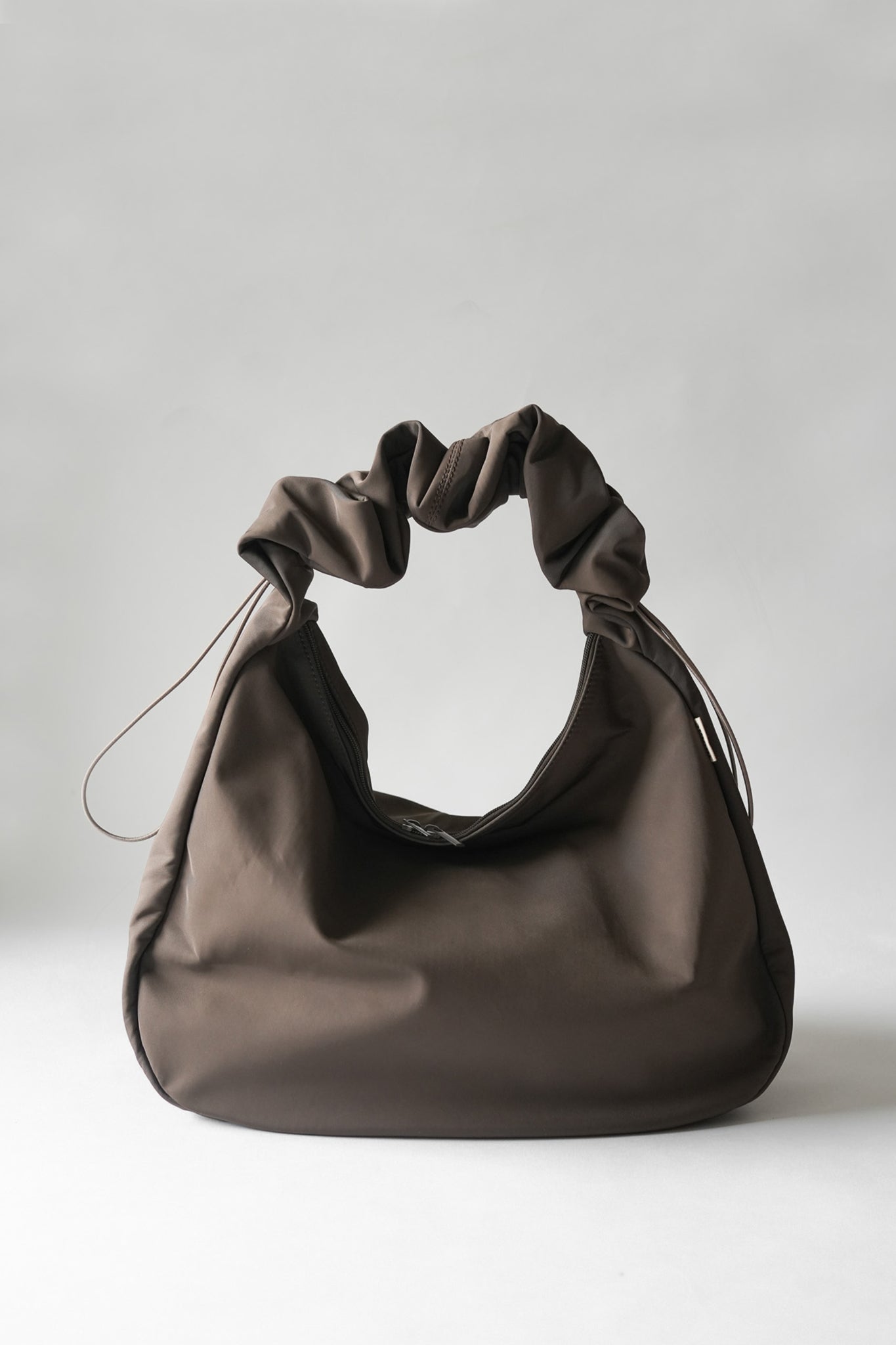 momé arc - truffle - momé